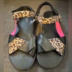 kate spade Black Leather Sandals with Leopard Print and Pink Accent Size 10